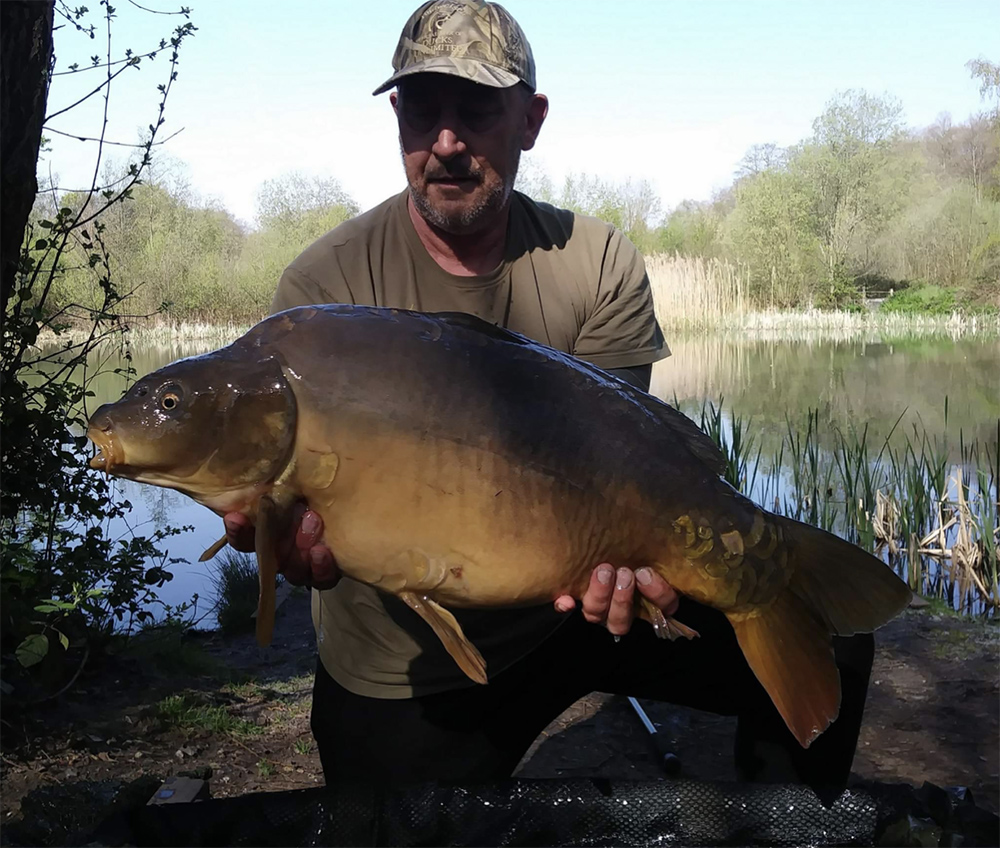 Carp fishing with Cubby's Midge Salve